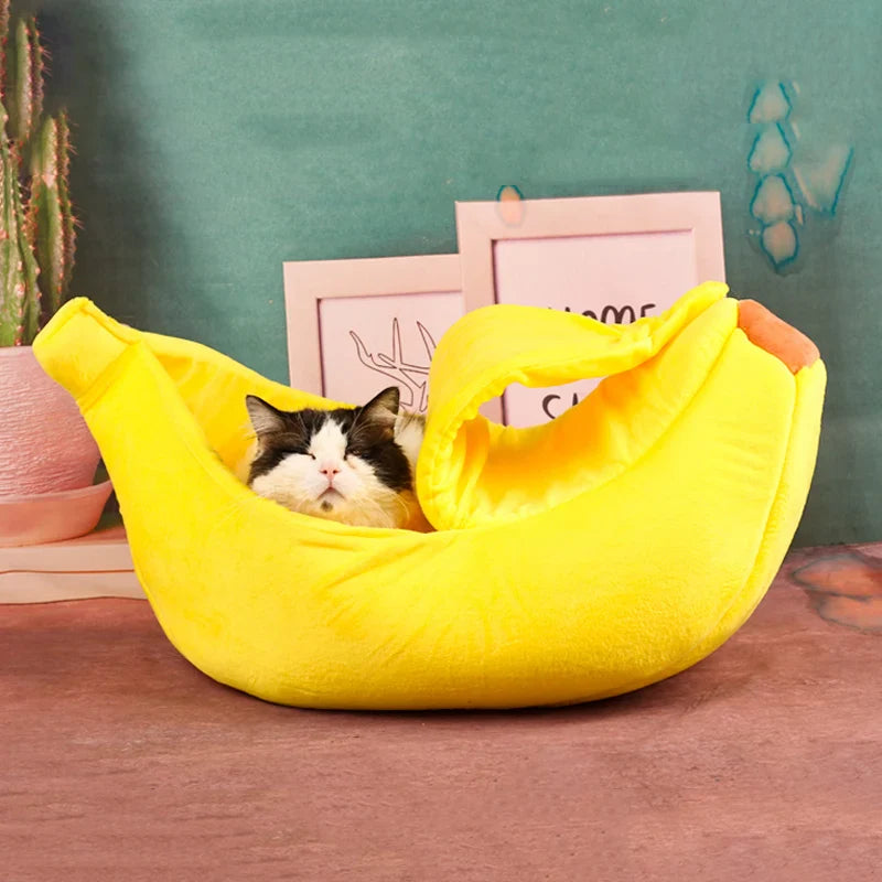niche-pour-chat-banane-confortable