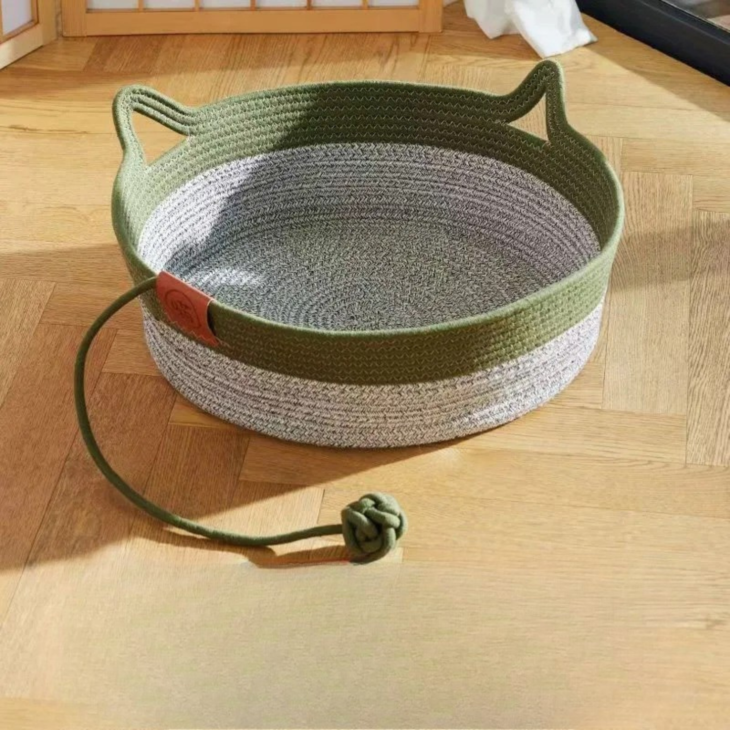 panier osier chat gris et vert